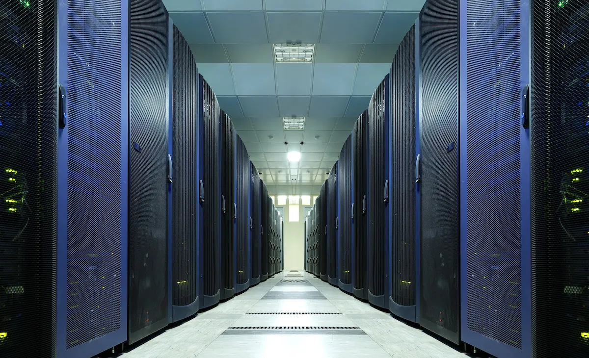 data-center-cooling-insights-what-the-4-delta-ts-are-telling-you