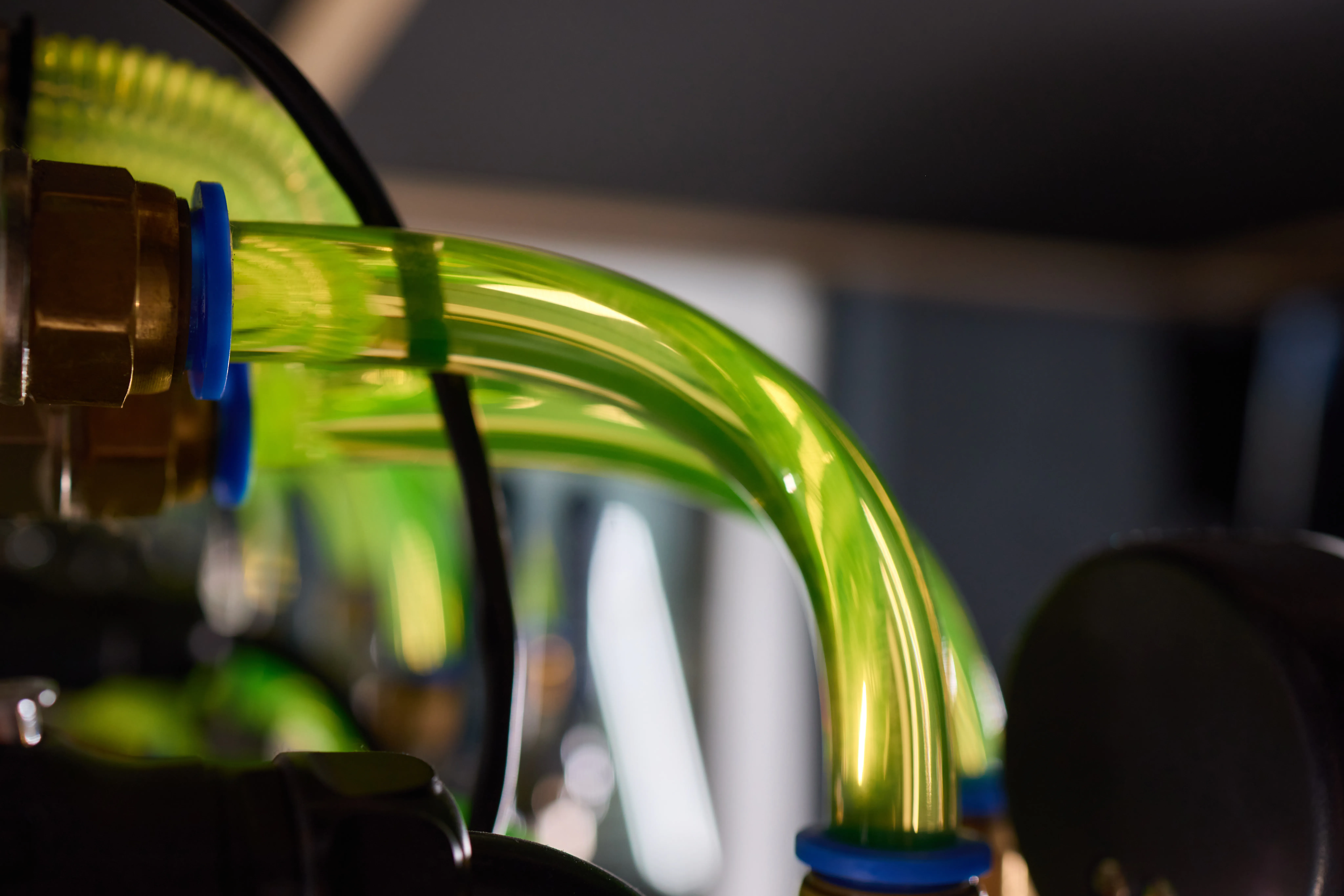 Advanced liquid cooling system enhances performance and efficiency in data centers bitcoin mining farm