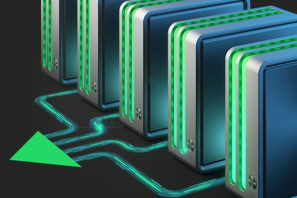Graphic-Servers-Connected-Green