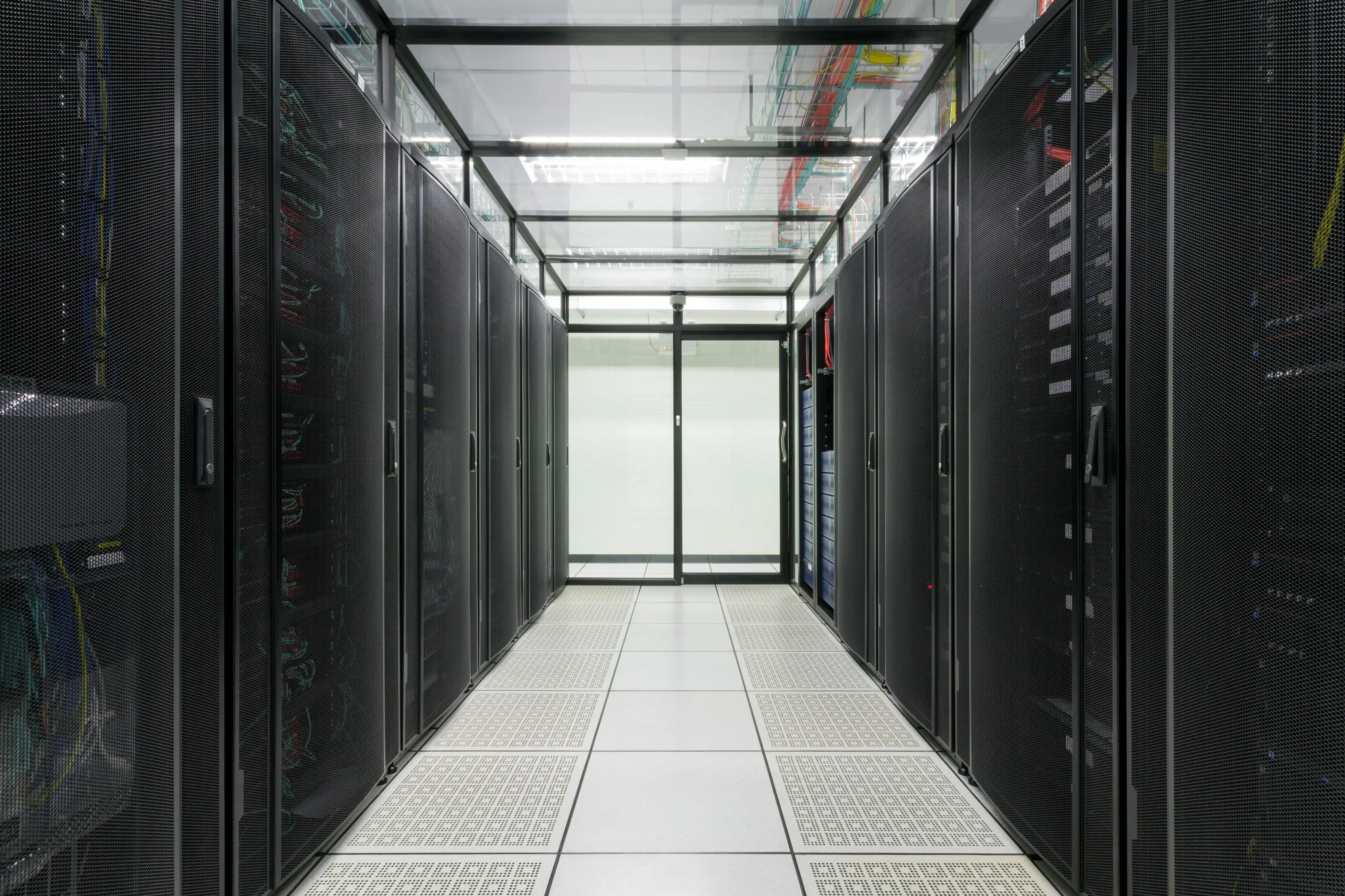 Data-Center-Aisle-Containment